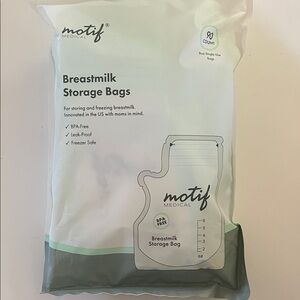 Motif Medical Breastmilk Storage Bags - White and Gray